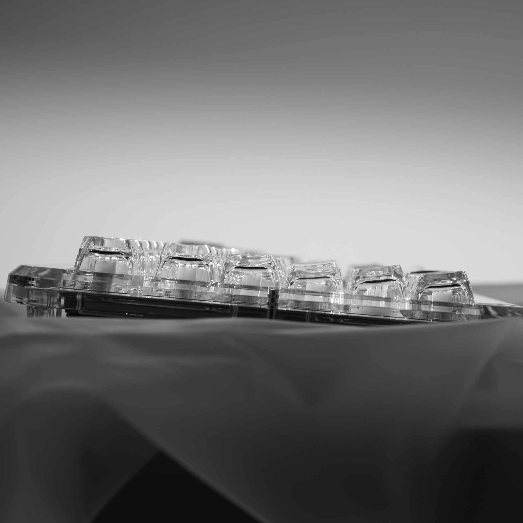 XVX Crystal Transparent SA Pro - Gaming Keyboard No Rgb 评论和价格